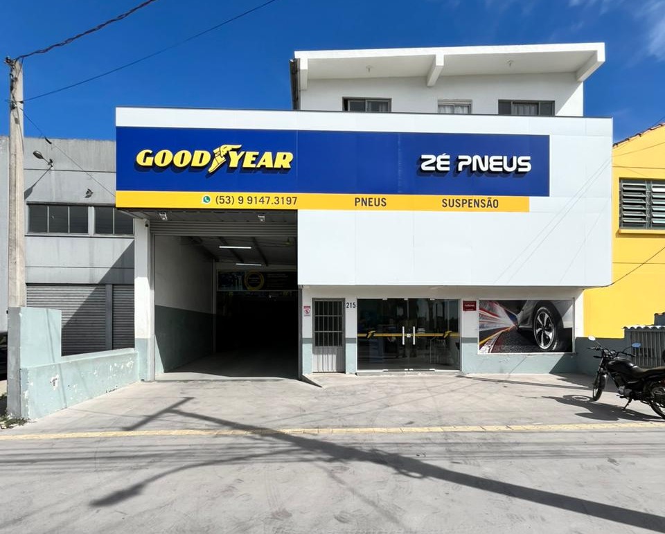 Fachada da loja Zé Pneus em Pelotas - RS